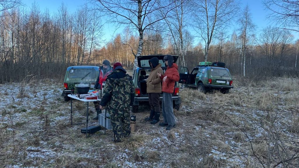 Организация полевого питания в джип-туре «Танковый прорыв» под Тверью — КЬЮ Тревел